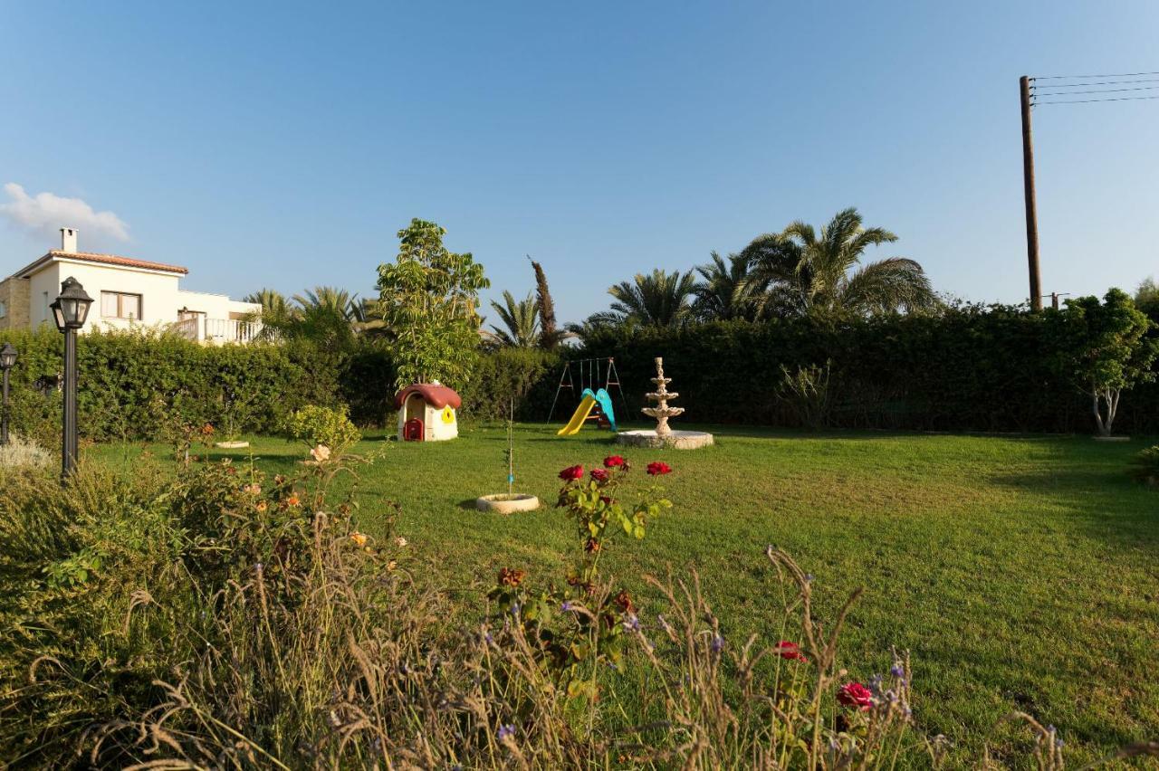 Villa Tsikkos Tria Polis Exteriér fotografie